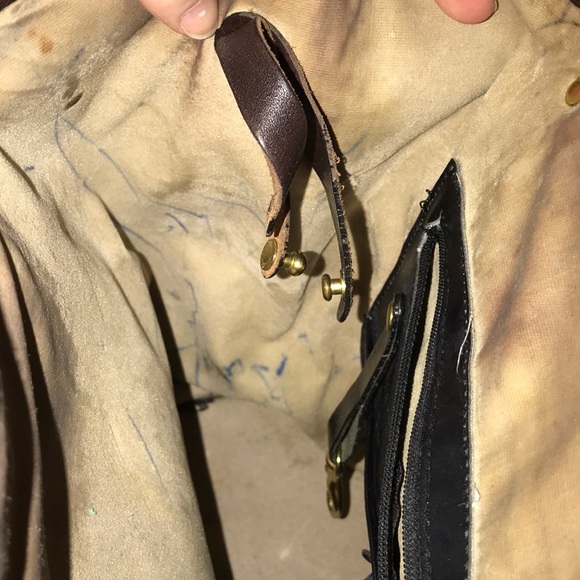 Brahmin Leather Alligator Accent Black Bucket Bag - Picture 10 of 11